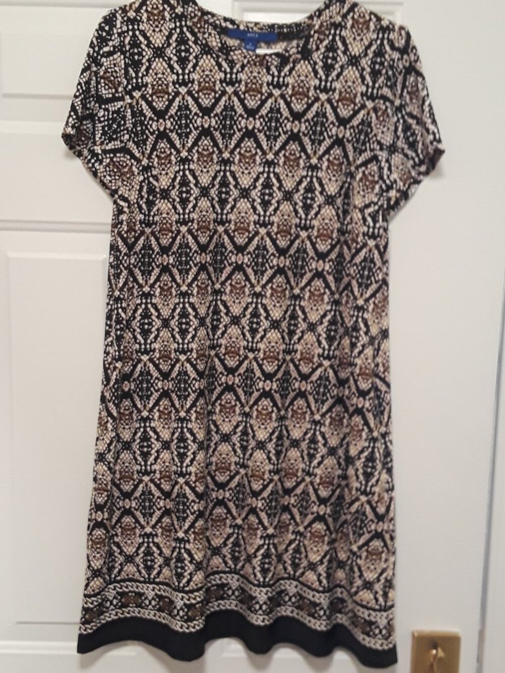 Apt. 9 Snake Print Scoop Neck Knit Dress Small Black Tan Brown Animal Short Slv